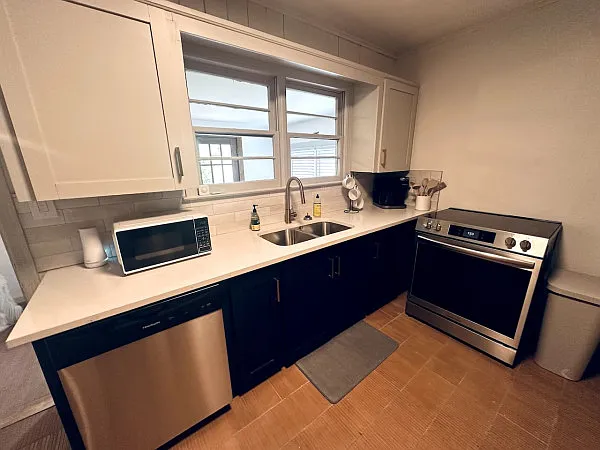 403 S Urbana Ave — Photo 6