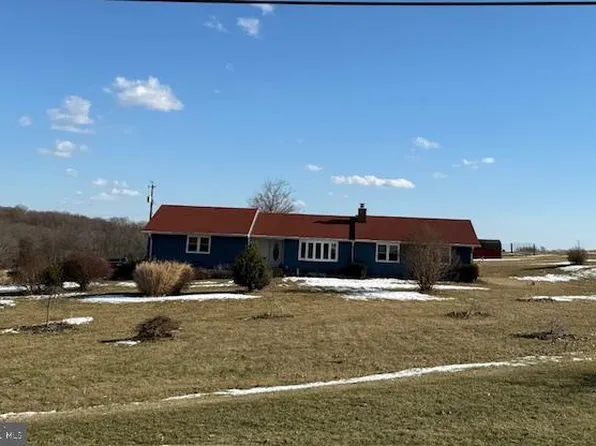 2867 Bird View Rd, Westminster, MD 21157