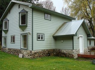 5760 Deep Creek Loop, Bonners Ferry, ID 83805