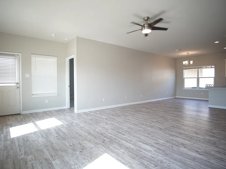 2901 Bridekirk Dr — Photo 27