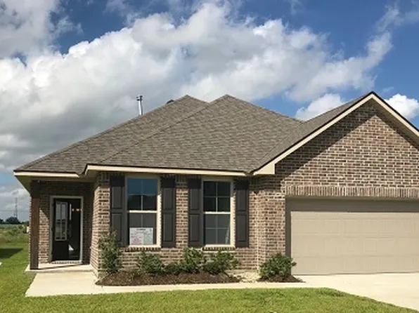 205 Saddle Crest Dr, Lafayette, LA 70507