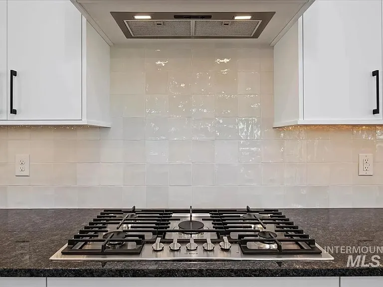 388 Hidden Mill Ct — Photo 31