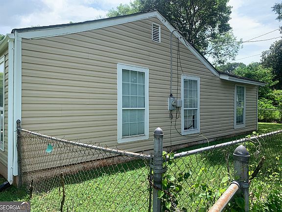 4th image of 1933 Henry Crumpton Dr SW