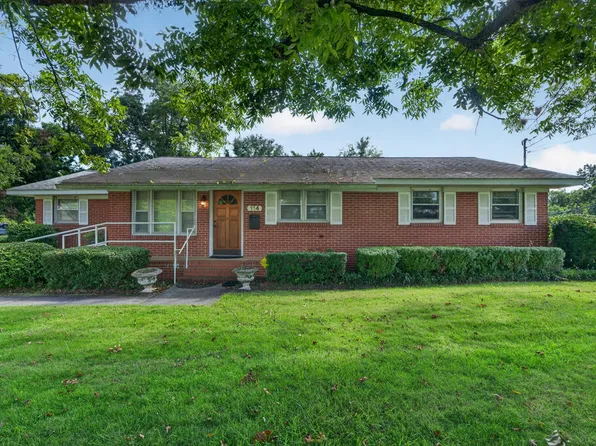 114 Asbell St, Irwinton, GA 31042