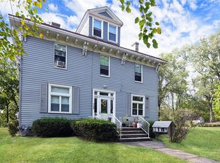 7733 Oak St, Pittsburgh, PA 15237