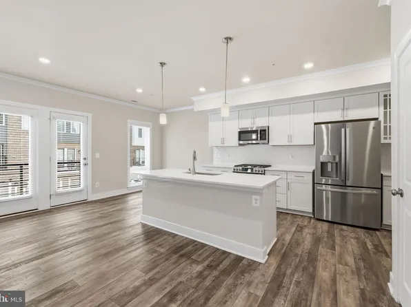 15539 Smoke Box Way, Woodbridge, VA 22191