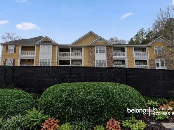 512 Bentley Pl, Tucker, GA 30084