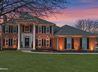 2549 River Woods Dr, Naperville, IL