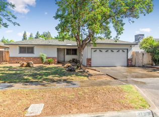 3153 E Acacia Ave, Fresno, CA 93726