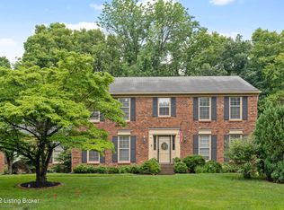 8309 Star Point Ct, Prospect, KY 40059