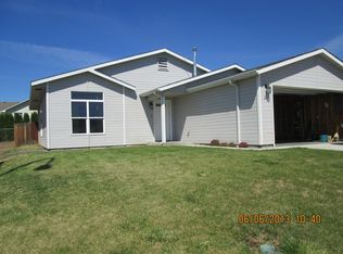 204 S 90th Ave, Yakima, WA 98908