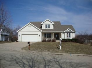 509 Riverside Dr, Deforest, WI 53532