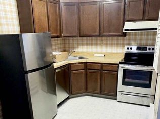423 Woodbridge Dr UNIT C, Ridge, NY 11961