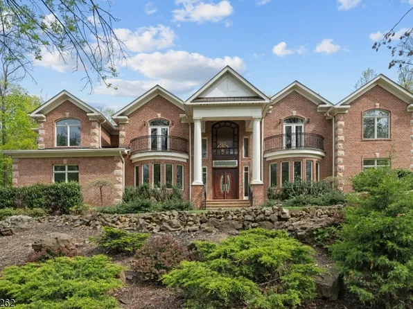 41 Mareu Dr, Watchung Boro, NJ 07069