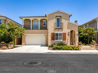 17472 Oakbluffs Ln, Huntington Beach, CA 92649