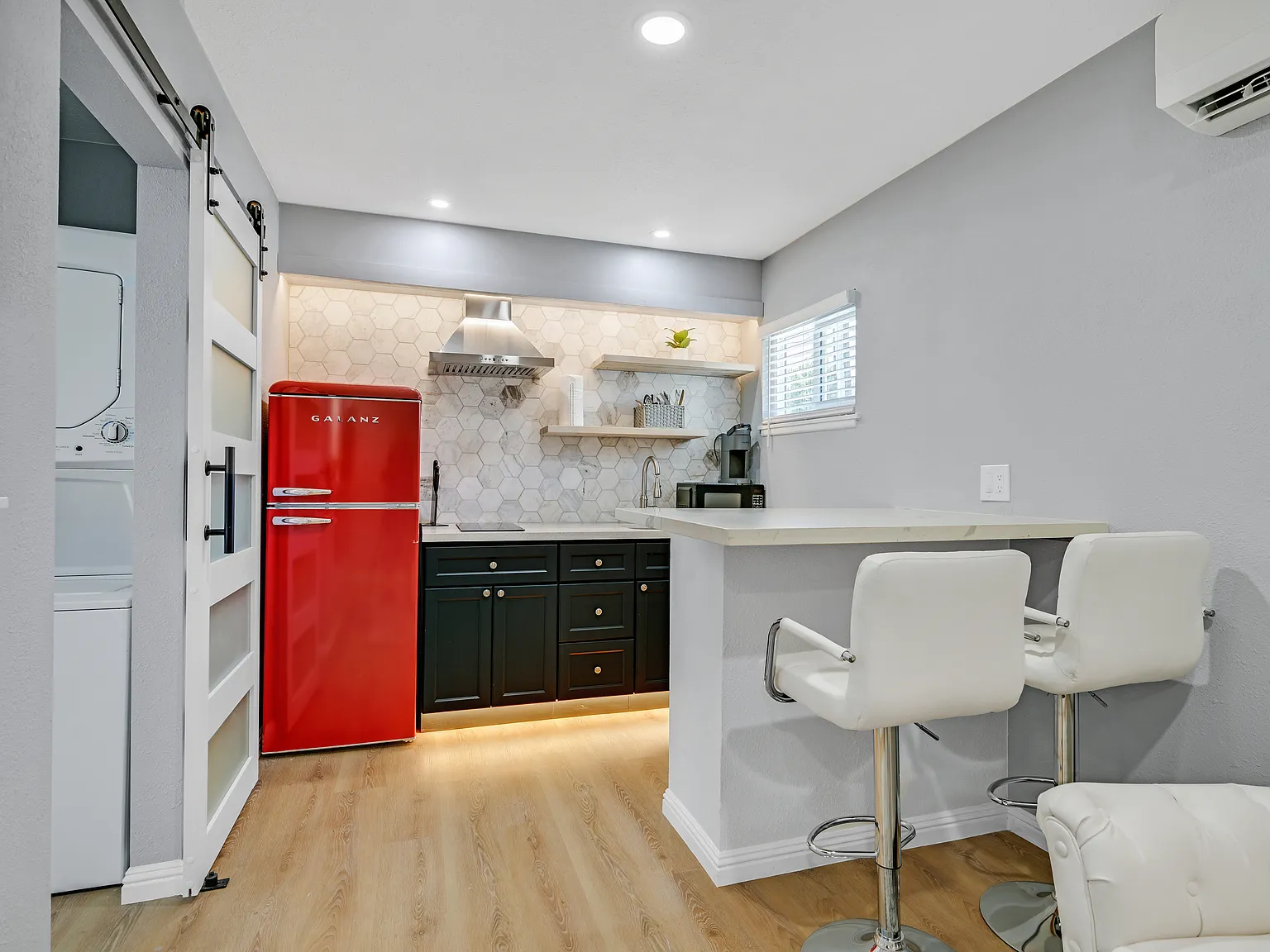 1 bed, 500 sqft, $1,500 — Photo 4