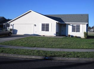 240 Boardwalk Way, Kelso, WA 98626