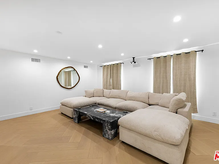4491 Gayle Dr — Photo 14