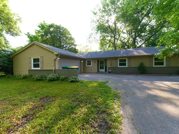 7317 Harcourt Rd, Indianapolis, IN 46260