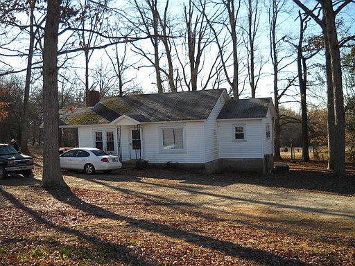 2nd image of 1718 McKelvey Rd