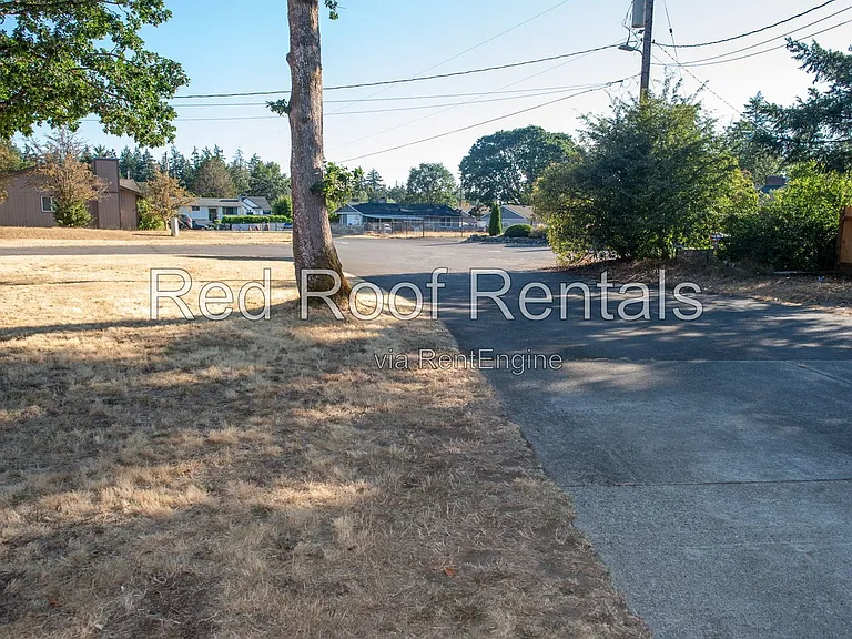 13209 7th Ave E — Photo 4