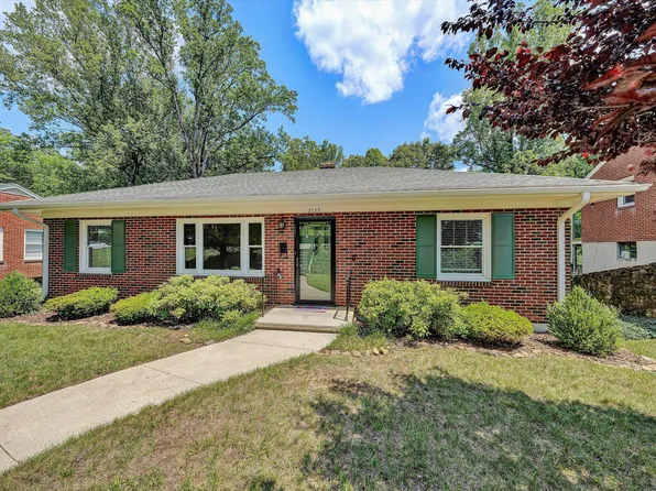 2739 Northview Dr SW, Roanoke, VA 24015