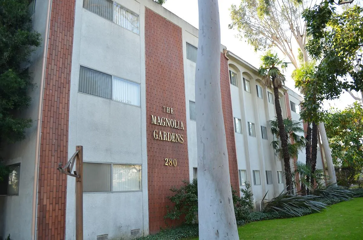 1 bed, 750 sqft, $2,500 — Photo 2