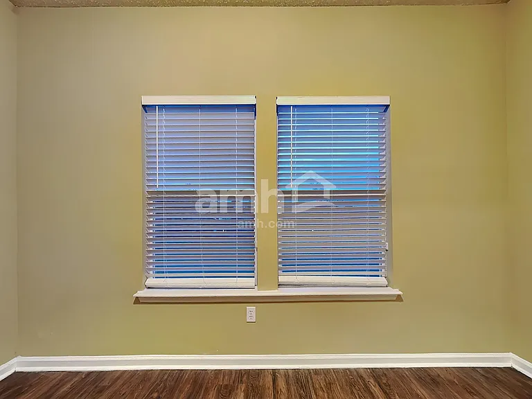 7093 Rapid River Dr W — Photo 13