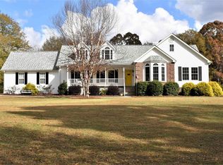 322 Sullivan Rd, Simpsonville, SC 29680