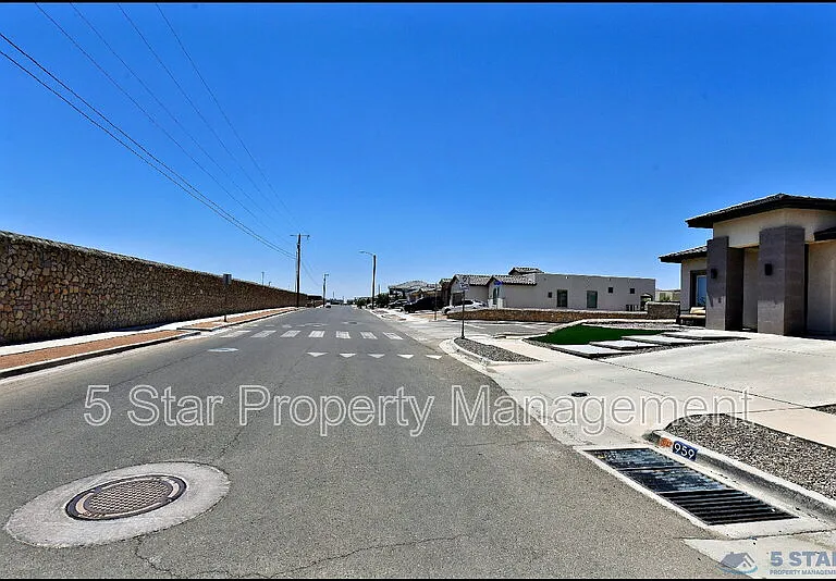 963 Aircoupe Way — Photo 47