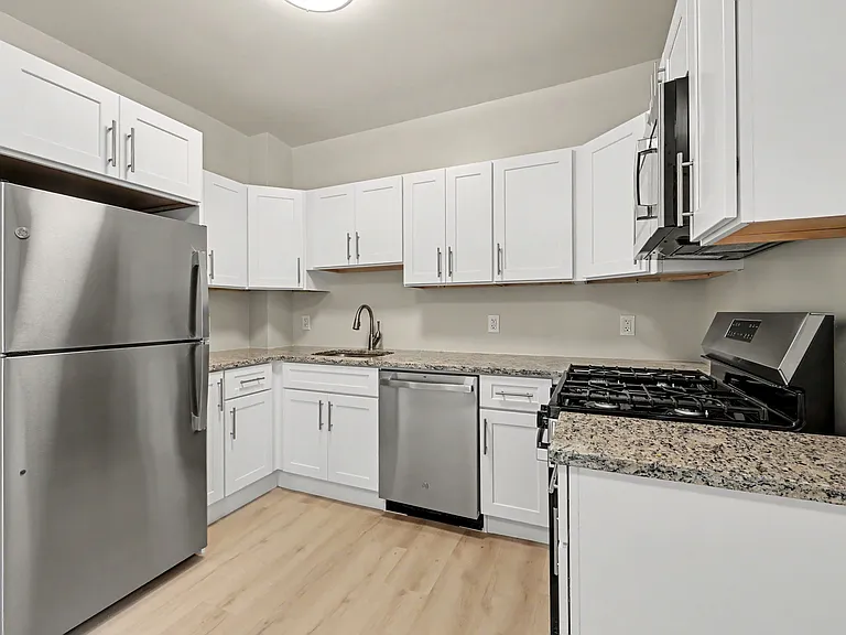 253 Mill St #2 — Photo 7