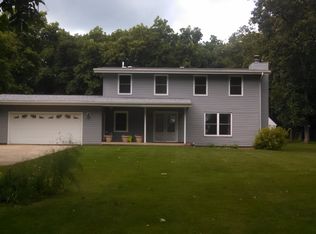 7800 Wildwood Ln, Toddville, IA 52341