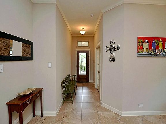 5th image of 2910 Golden Larch Dr