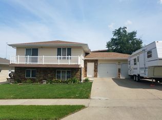 1014 Senate Dr, Bismarck, ND 58501