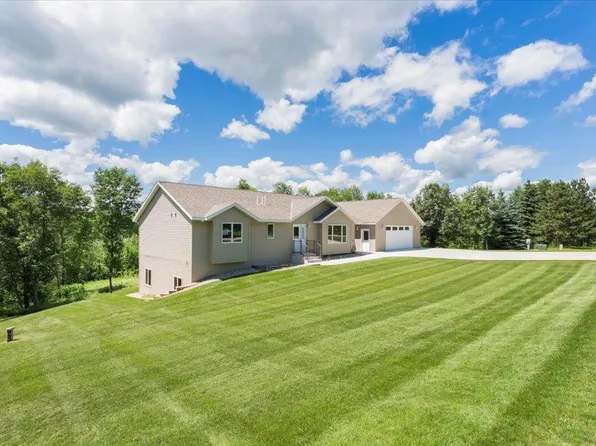 9032 Breezy Cir NW, Alexandria, MN 56308