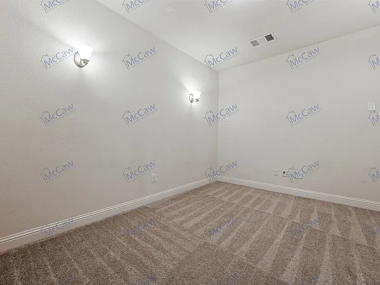 3000 Crestwater Rdg — Photo 17
