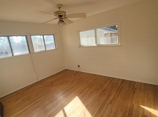 7101 Yarmouth Ave, Reseda, CA 91335