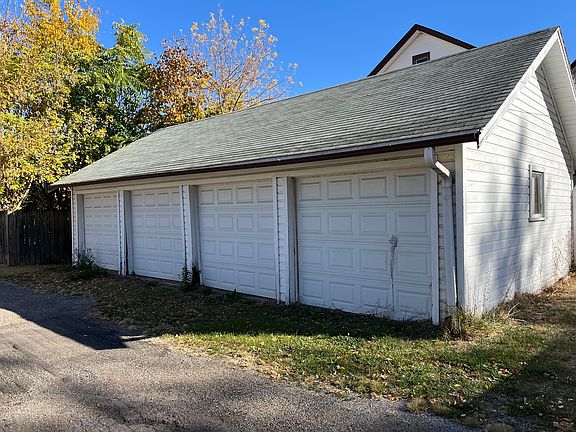 5th image of 1422 S Grant Ave