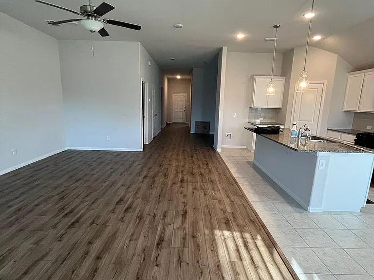6209 Norley Ct — Photo 2