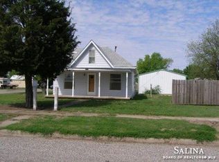 302 N Iowa Ave, Kanopolis, KS 67454