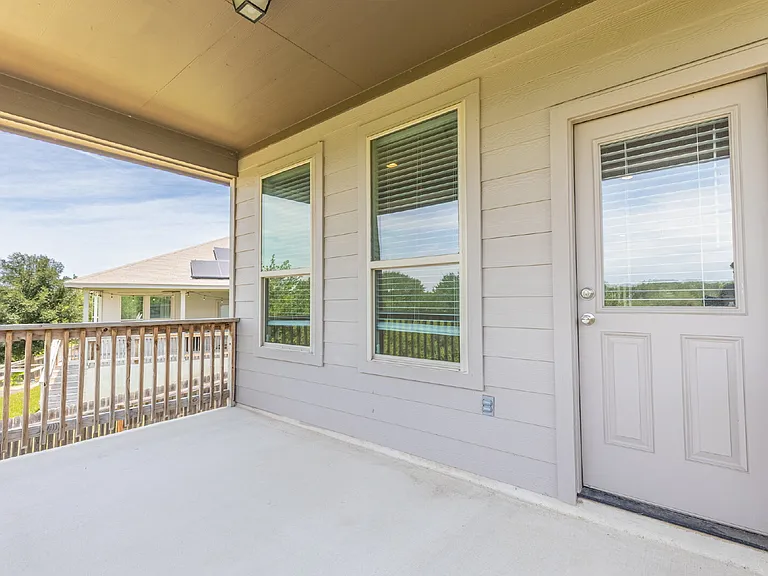 11219 Pomona Park Dr — Photo 31