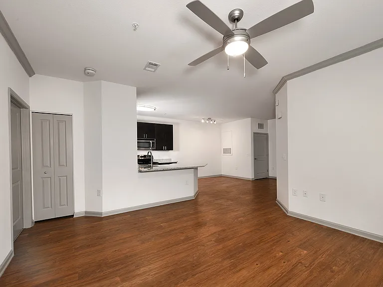 Legacy Cornelius Apartments — Photo 15