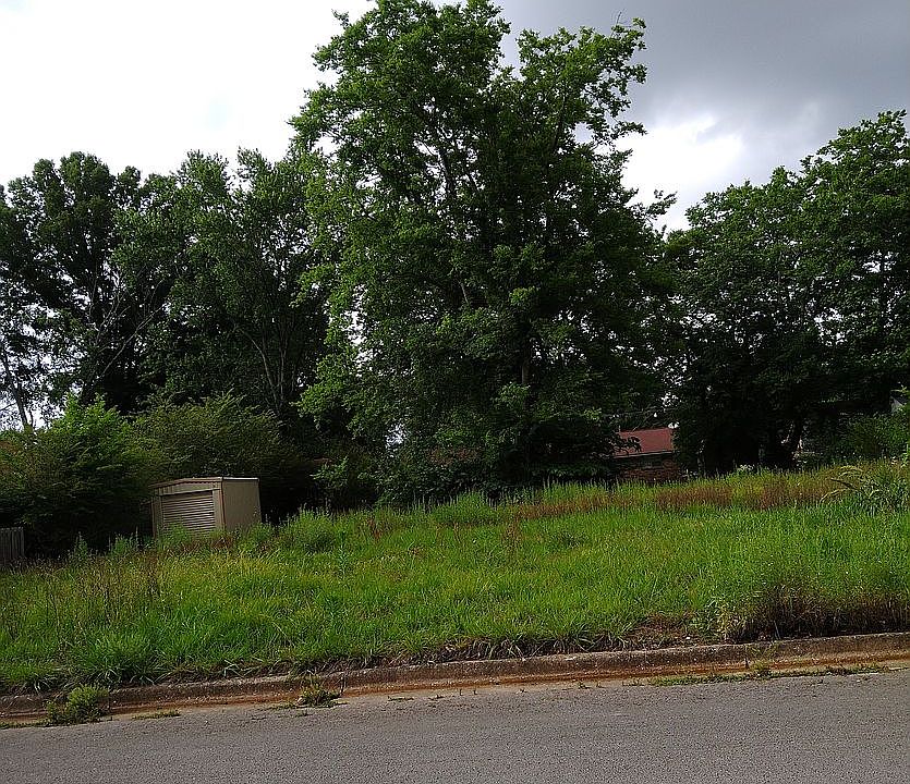 1st image of 1920 Rhodes St SW