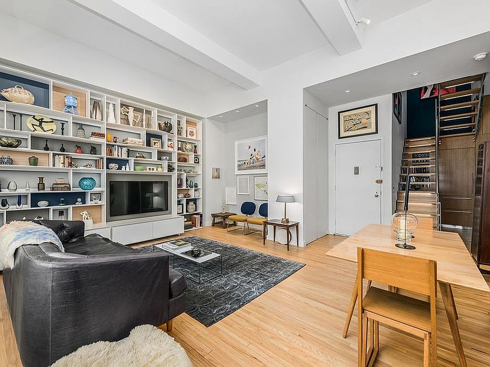 1st image of 148 W 23rd St #3/2K