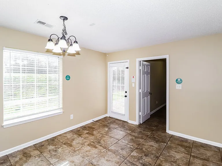 4362 Cedar Hills Rd — Photo 8