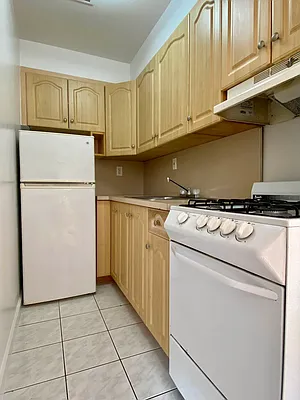 Rented by Bohemia Realty Group | media 15