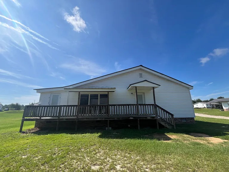 937 Red Fox Rd — Photo 3