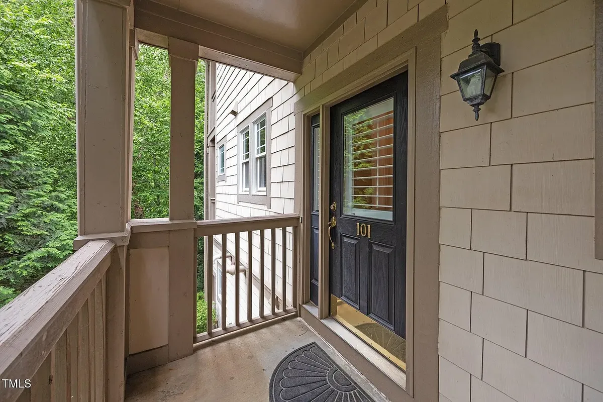 Building Photo - 4511 Crab Creek Dr #101
