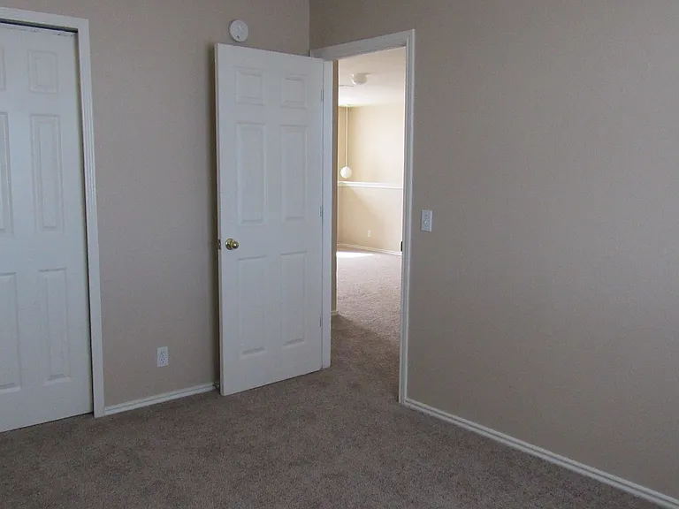 12318 Jamie Dr — Photo 26