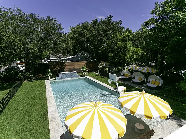 2262 Ion Ave — Photo 48